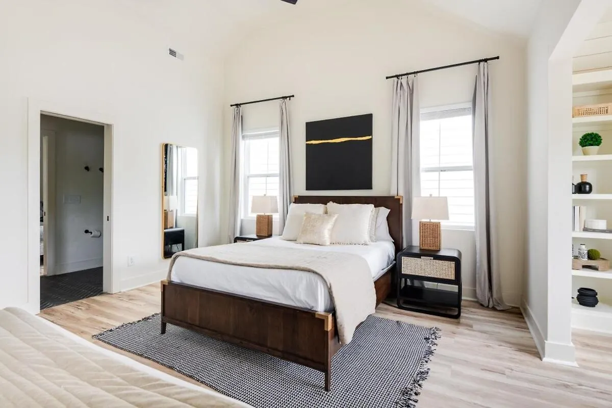 Nyaraló The Ashland House - Stylish Design, Backyard Oasis Villa Nashville